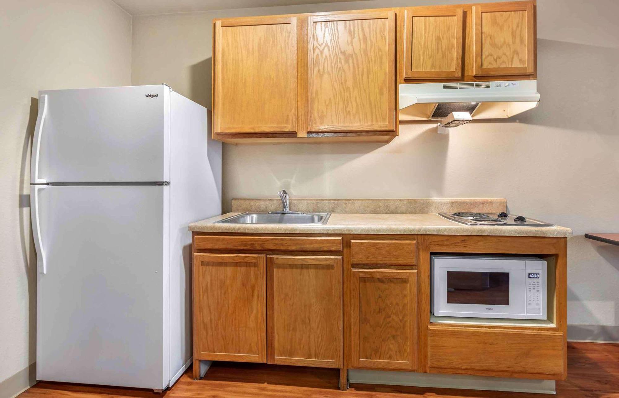 Extended Stay America Select Suites - Колорадо-Спрингс Экстерьер фото